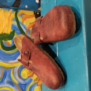 Birkenstock Boston clogs